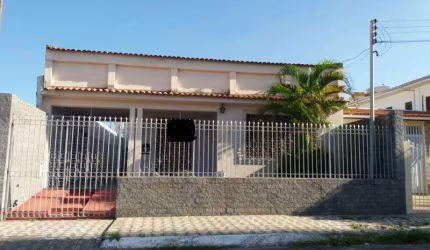Casa à venda, 9 quartos, 3 suítes, 5 vagas, Suíssa - Aracaju/SE