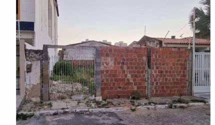 Oportunidade: Terreno no Bairro Farolândia