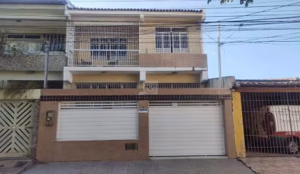 Venda - Casa no Bairro Suissa 4 quartos sendo 2 suítes
