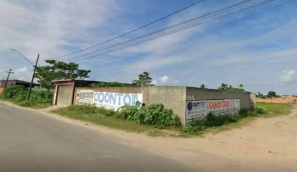 Terreno Privilegiado no Marivan: Sua Oportunidade de Ouro!