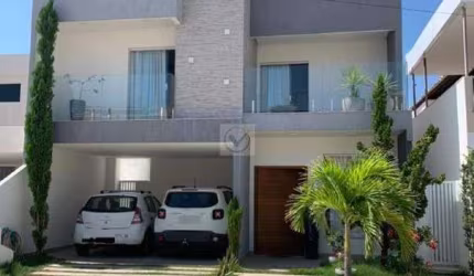 Ótima Casa em condomínio fechado Rota do Sol