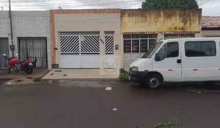 Casa térrea no Bairro Siqueira Campos