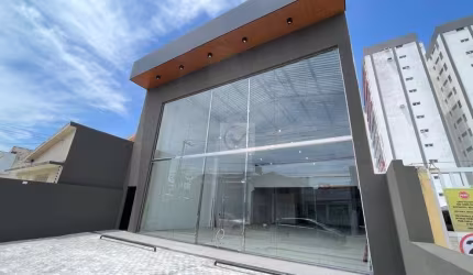 Ponto comercial com 355m² em excelente região em Aracaju!