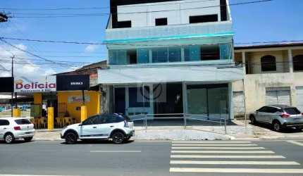 Oportunidade prédio comercial espaçoso e estrategicamente localizado!