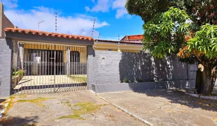 Casa para alugar, no Bairro Inácio Barbosa - Aracaju / SE