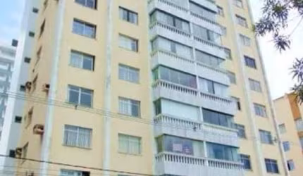 Apartamento no Edifício Portão do Mar no Bairro Treze de Julho