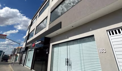 Ponto Comercial com 4 Salas para Aluguel em Itabaiana/SE