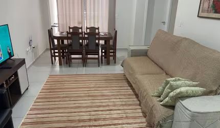 APARTAMENTO À VENDA NA PRAIA DE BOMBAS
