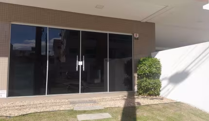 SALA COMERCIAL À VENDA EM BOMBAS