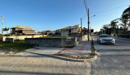 TERRENO À VENDA PRAIA MARISCAL