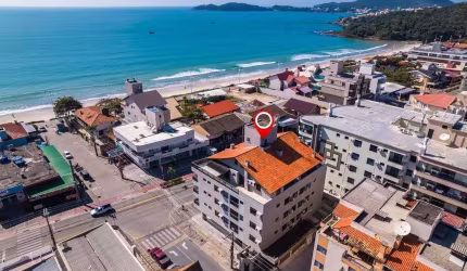 ÓTIMA LOCALIZAÇÃO COM VISTA MAR