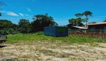TERRENO À VENDA EM BOMBAS