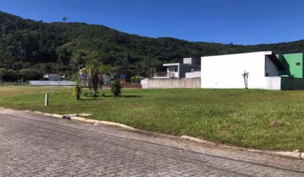 TERRENO À VENDA LOTEAMENTO ÁGUA DE ZIMBROS