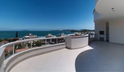COBERTURA VISTA PARA A PRAIA DE 04 ILHAS