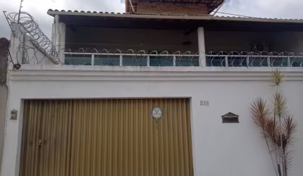 Linda Casa Residencial - Bairro Tropical - Contagem/MG
