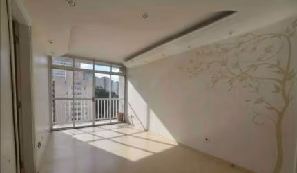 Apartamento para venda possui 56 metros quadrados com 2 quartos