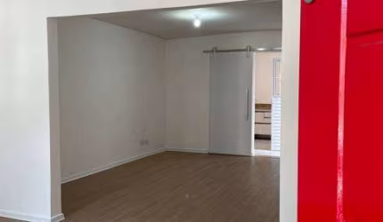 Sobrado para aluguel possui 120 metros quadrados com 2 quartos em Ipiranga - São Paulo - São Paulo