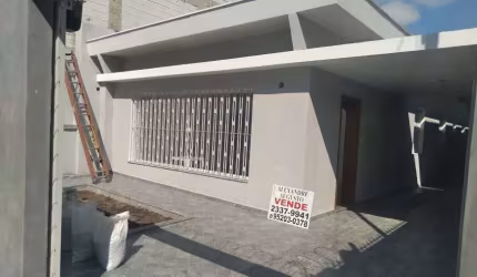 Casa para venda tem 400 metros quadrados com 4 quartos em Ipiranga - São Paulo - São Paulo