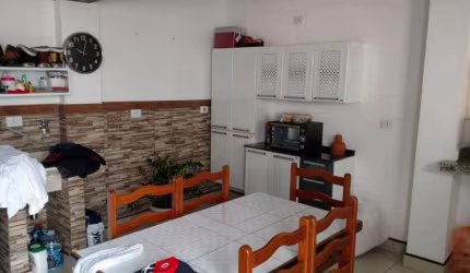 Casa para venda possui 190 metros quadrados com 3 quartos em Ipiranga - São Paulo - SP