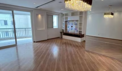 Apartamento para locação com 3 suítes 122 metros em Alphaville