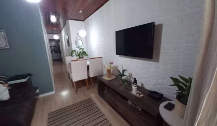 Casa a venda com 54 metros e 2 dormitórios sendo 1 suíte em Carapicuiba