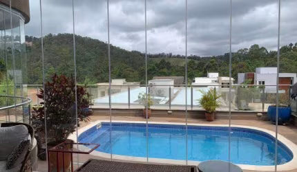 Casa para locação de 450 metros com 4 suítes no Tamboré 11