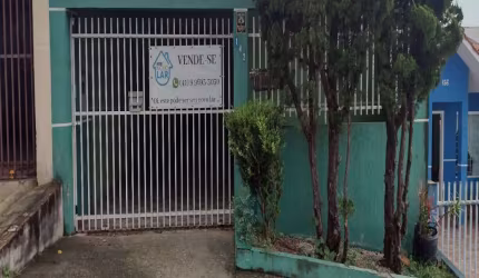 Casa 03 quartos em São José dos Pinhais - Bairro Santo Antônio.