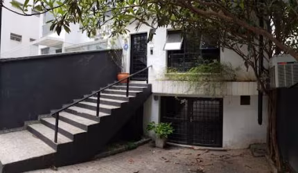 Casa com 10 dormitórios para alugar, 380 m² por R$ 23.746,00/mês - Higienópolis - São Paulo/SP
