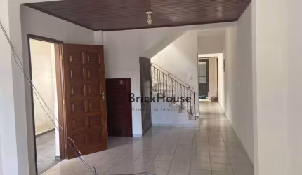 Casa com 3 dormitórios à venda, 140 m² por R$ 498.000,00 - Vila Santo Antônio - São Roque/SP