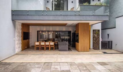 Casa com 3 dormitórios à venda, 220 m² por R$ 1.990.000,00 - Jardim Boa Vista - São Roque/SP