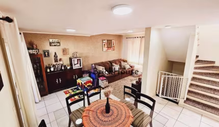 Casa com 4 dormitórios/ 2 suites  à venda, 194 m² por R$ 750.000 - Jardim Meny - São Roque/SP
