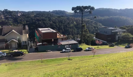 Terreno à venda no Bairro Alphaville com 636 m² de área privativa