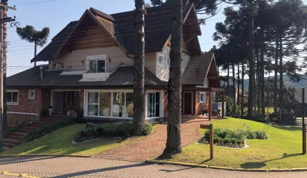 Casa 04 Dorm. à venda no Bairro Aspen Mountain com 518 m² de área privativa - 2 vagas de garagem