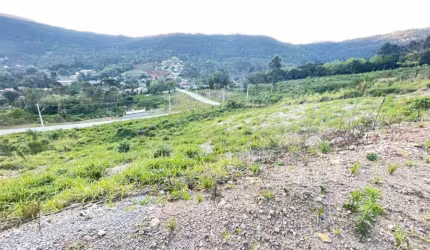 Terreno à venda no Bairro Várzea Grande com 375 m² de área privativa