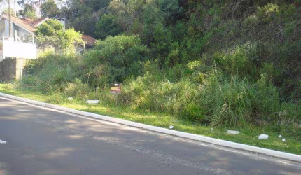 Terreno à venda no Bairro Candiago com 1139 m² de área privativa