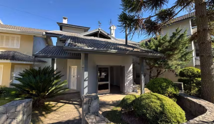 Casa 03 Dorm. à venda no Bairro Lago Negro com 130 m² de área privativa - 1 vaga de garagem