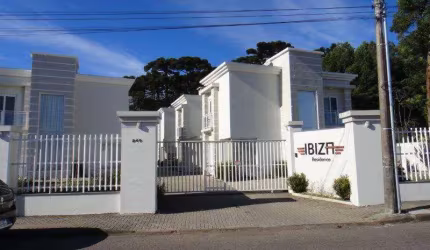 Casa 03 Dorm. à venda no Bairro Parque das Hortências com 120 m² de área privativa - 2 vagas de garagem