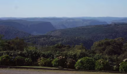 Terreno à venda no Bairro Golf Club com 1385 m² de área privativa