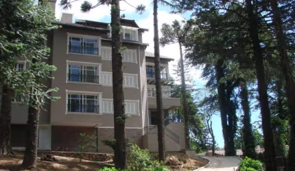 Apartamento 03 Dorm. à venda no Bairro Planalto com 171 m² de área privativa - 2 vagas de garagem
