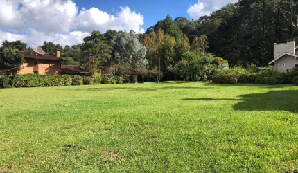 Terreno à venda no Bairro Planalto com 784 m² de área privativa