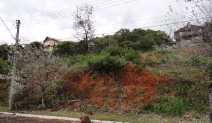 Terreno à venda no Bairro Vale das Colinas com 600 m² de área privativa