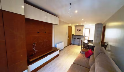 Apartamento 02 Dorm. à venda no Bairro Centro com 76 m² de área privativa - 1 vaga de garagem