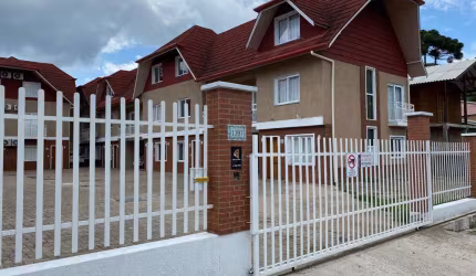 Casa 03 Dorm. à venda no Bairro Maggi com 105 m² de área privativa - 2 vagas de garagem