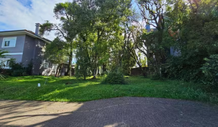 Terreno à venda no Bairro Centro com 424 m² de área privativa