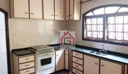 Sobrado com 3 dormitórios à venda, 234 m² por R$ 620.000,00 - Jardim Las Vegas - Santo André/SP