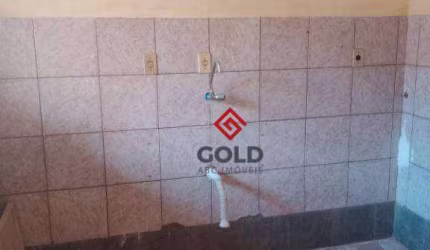 Casa com 1 dormitório para alugar, 45 m² por R$ 900,00/mês - Vila Cláudio - Santo André/SP