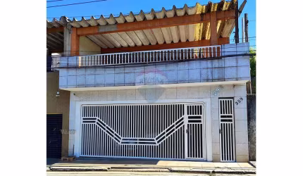 Sobrado Jardim Adélia,São Paulo 270 metros, 3 dormitórios, 2 suítes, sauna, sala, copa, cozinha, 3 vagas