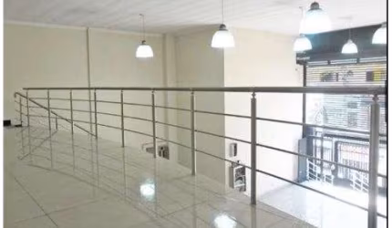 PRÉDIO COMERCIAL COM 980 m² - ZONA INDUSTRIAL - CUMBICA