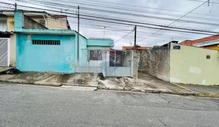 Duas casas térreas no Parque Continental l -Terreno com 262,50 M2