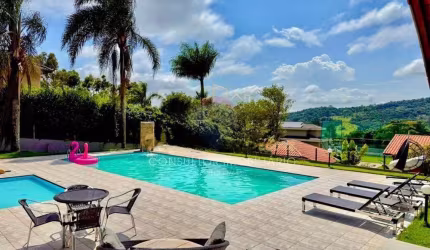 Aluguel Linda Casa Condomínio de Alto Padrão em Bragança Paulista Mobiliada Vila Rica
